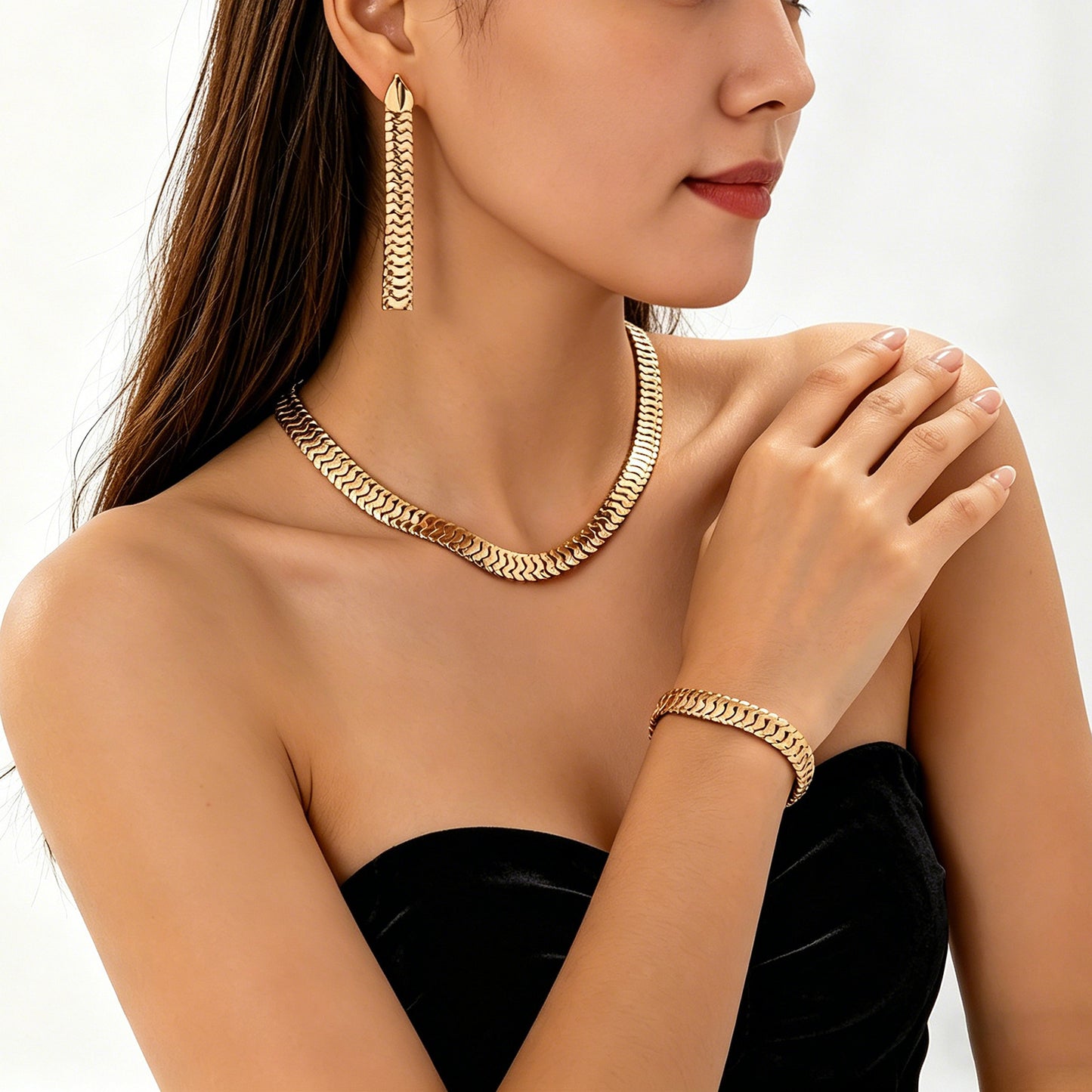 Cross-Border Xiyin Fashionable Elegant Personality All-Match Golden European and American Style Necklace Bracelet Earrings Set for Women